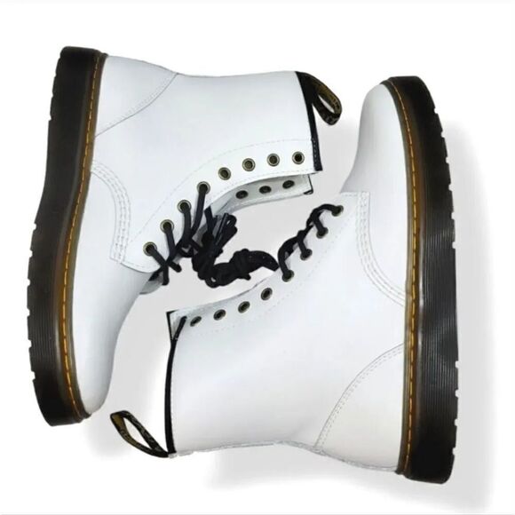 NEW Dr. Martens Zavala T Lamper Combat Boot in White Leather Unisex M 10/W 11 - Picture 10 of 15